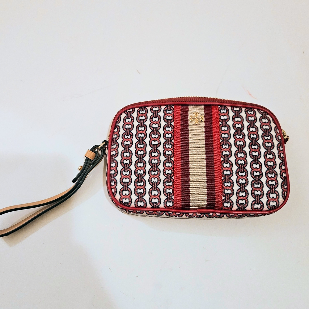 Tory Burch Red and Beige Gemini Link Wristlet - Picture 2 of 7